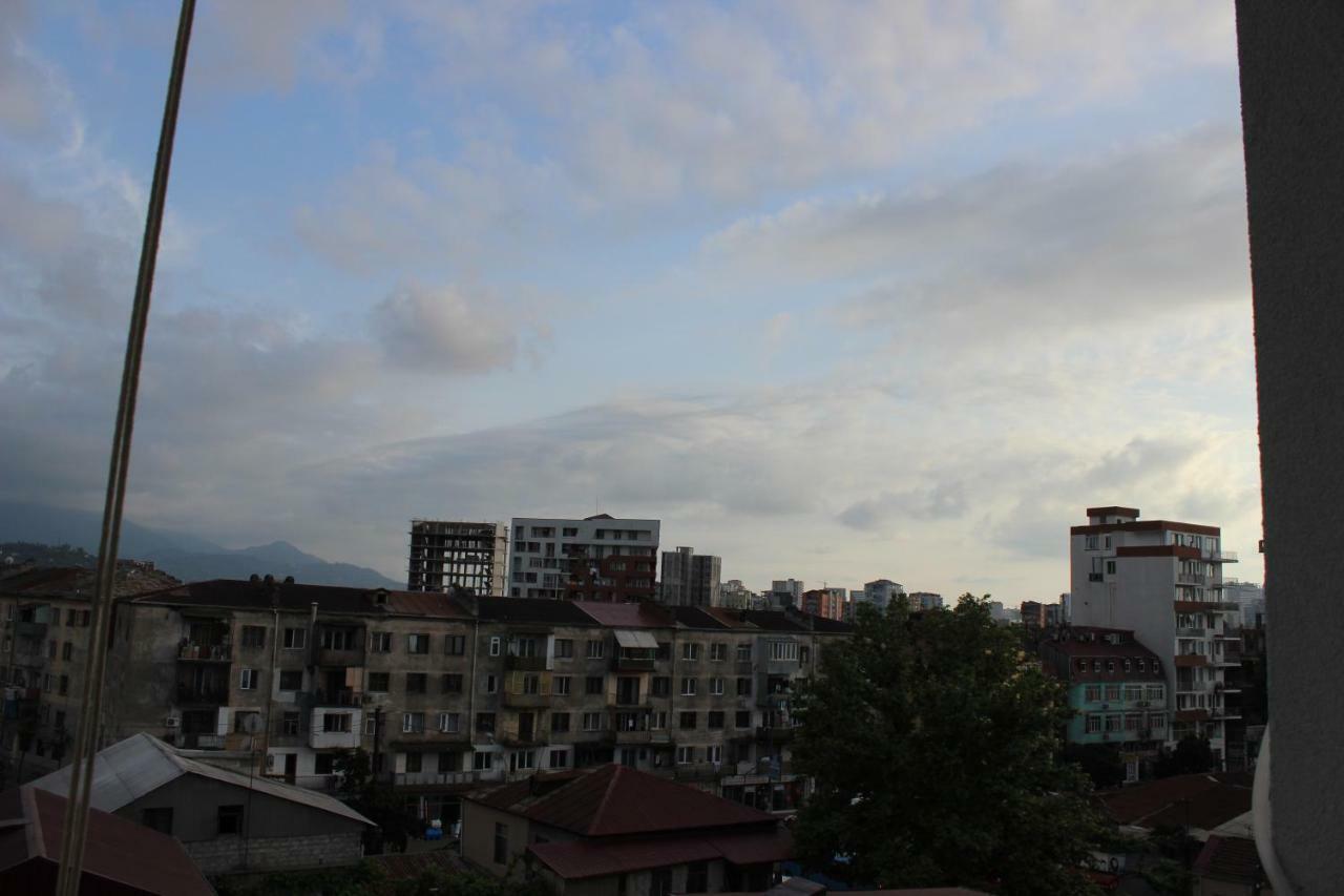Hotel Union Batumi Esterno foto